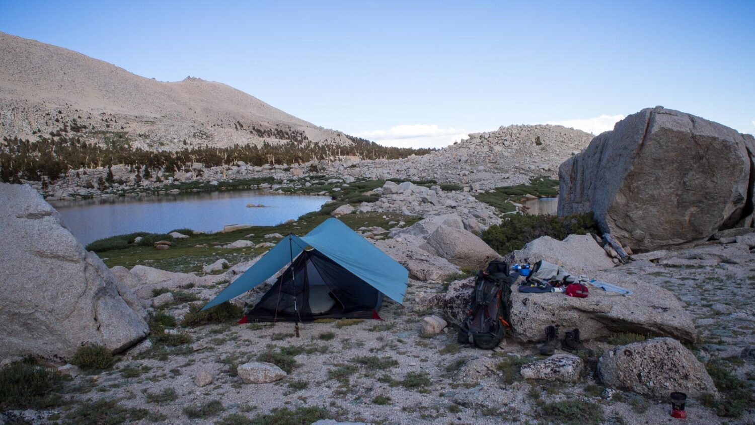 Camp at Lake 4